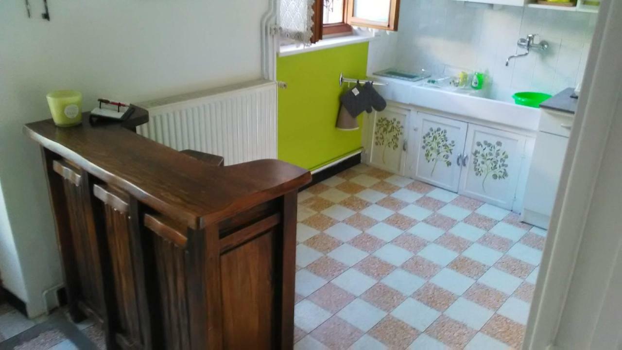Jolie Maison De Potier Deux Rivieres Eksteriør billede