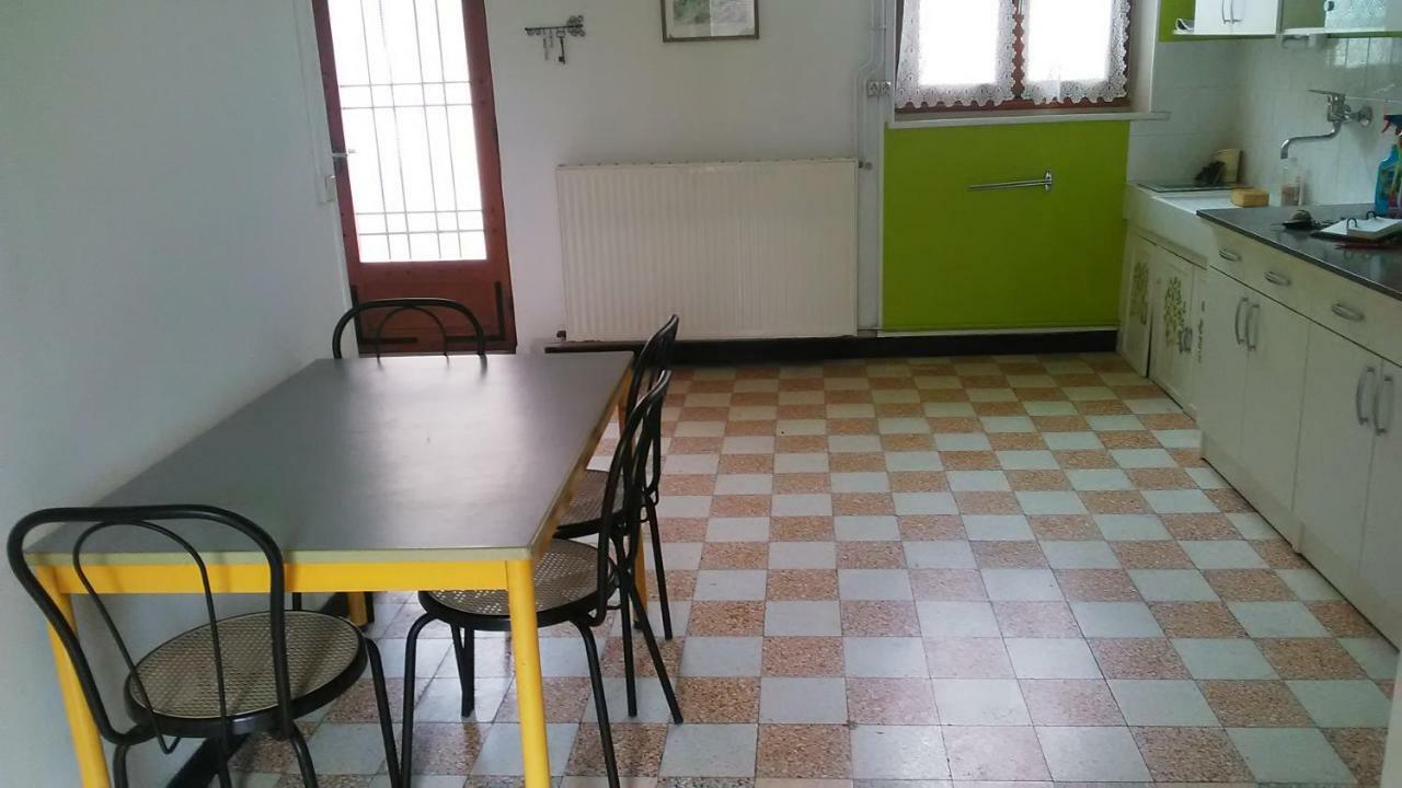 Jolie Maison De Potier Deux Rivieres Eksteriør billede