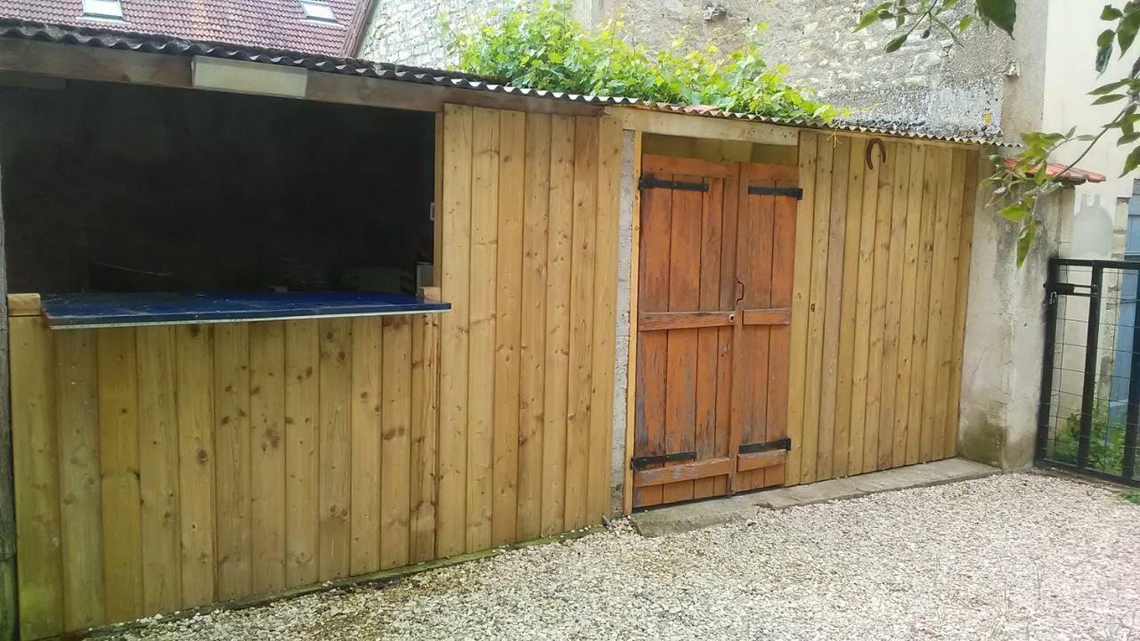 Jolie Maison De Potier Deux Rivieres Eksteriør billede